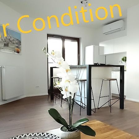Central Port Warsaw Apartment Экстерьер фото