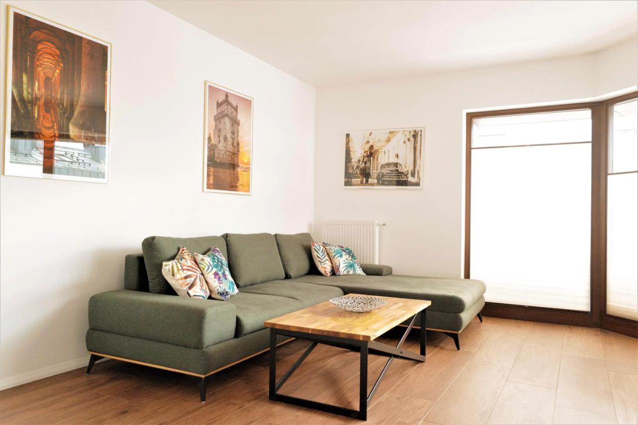 Central Port Warsaw Apartment Экстерьер фото