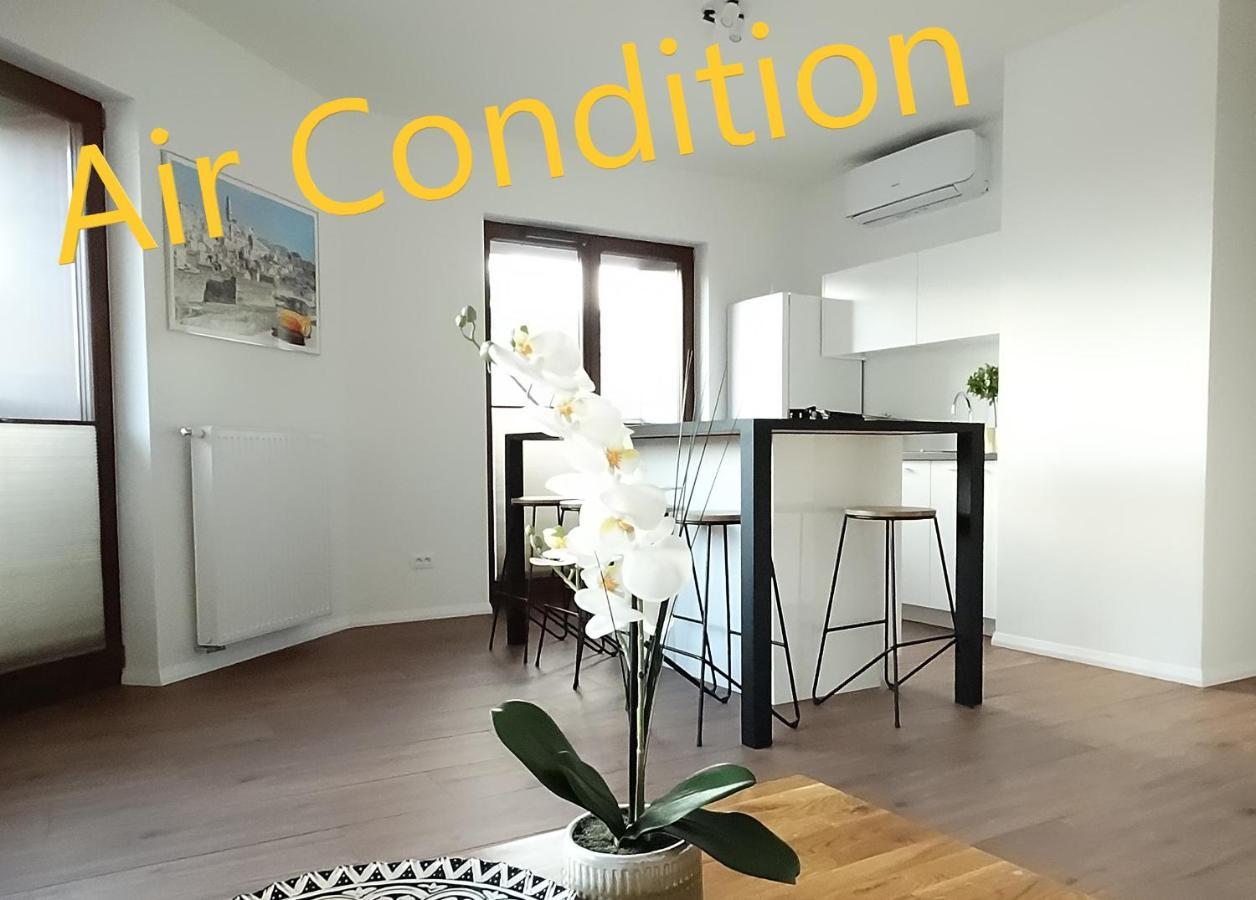 Central Port Warsaw Apartment Экстерьер фото